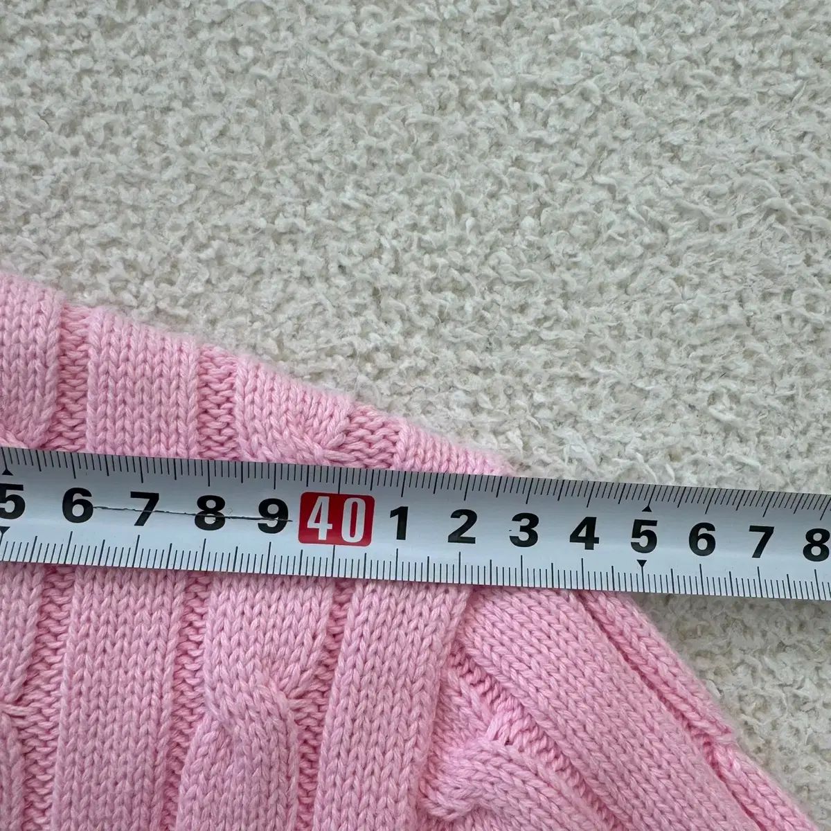 ケーブル編み ニット