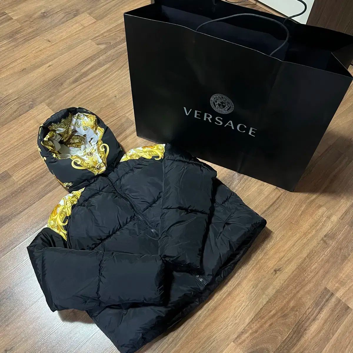 クロップド ダウン