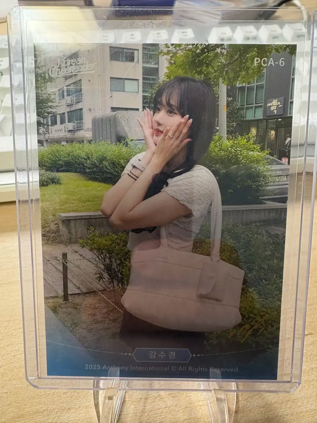 チアリーダー カンスギョン スイミングゴーグル OF KITH キス カードにサイン入りメッセージ マークまで