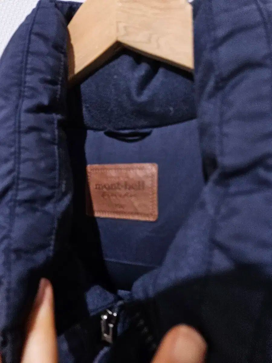 モンベル ネイビー ダウン メンズ 100