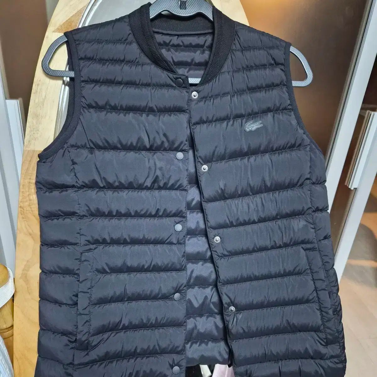 ラコステ ブラック ダウン ベスト 34 サイズ