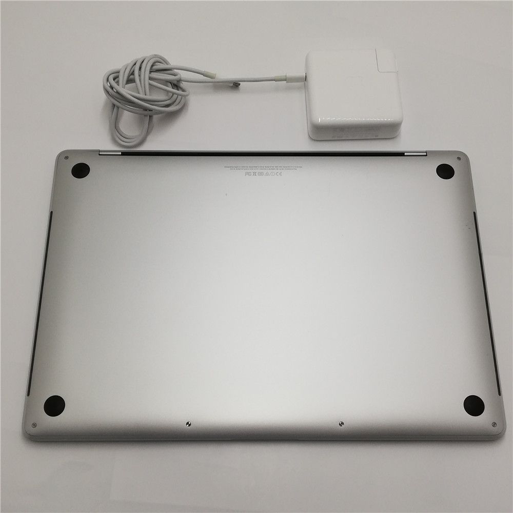 2.8GHz 16GBメモリ