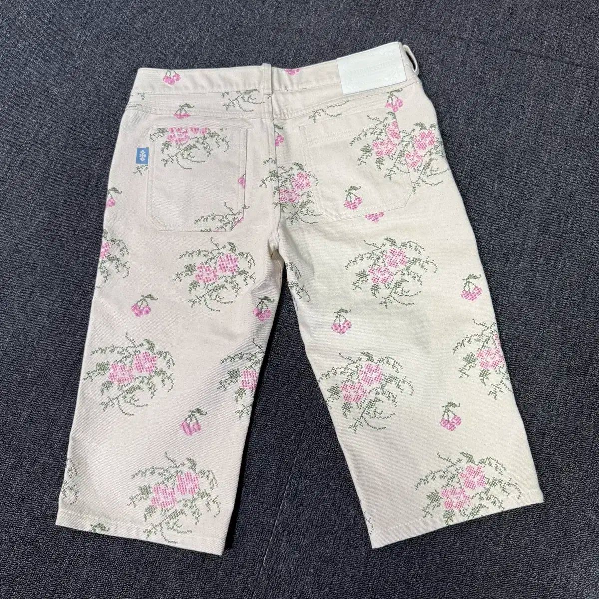 ミンジュキム MINJUKIM 24ss フェアリー フラワー パンツ DECORATOM_COM_BR