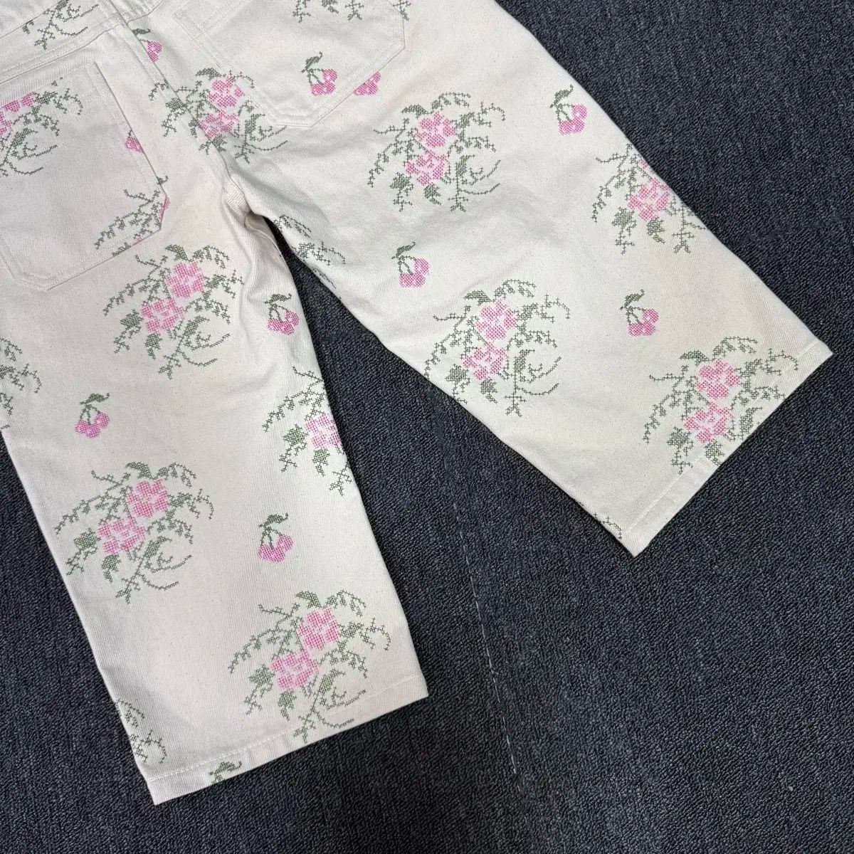 ミンジュキム MINJUKIM