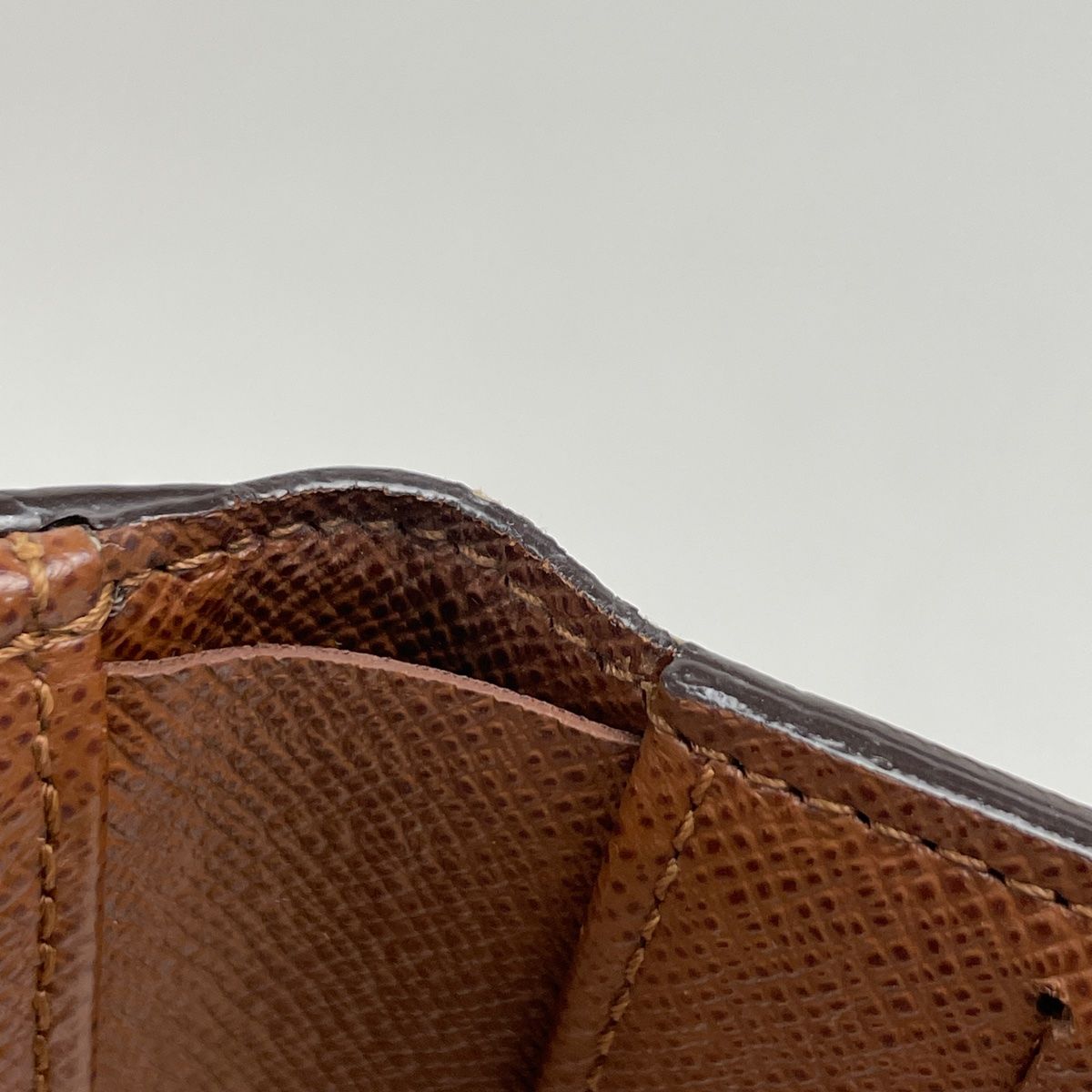 札入れ Wホック