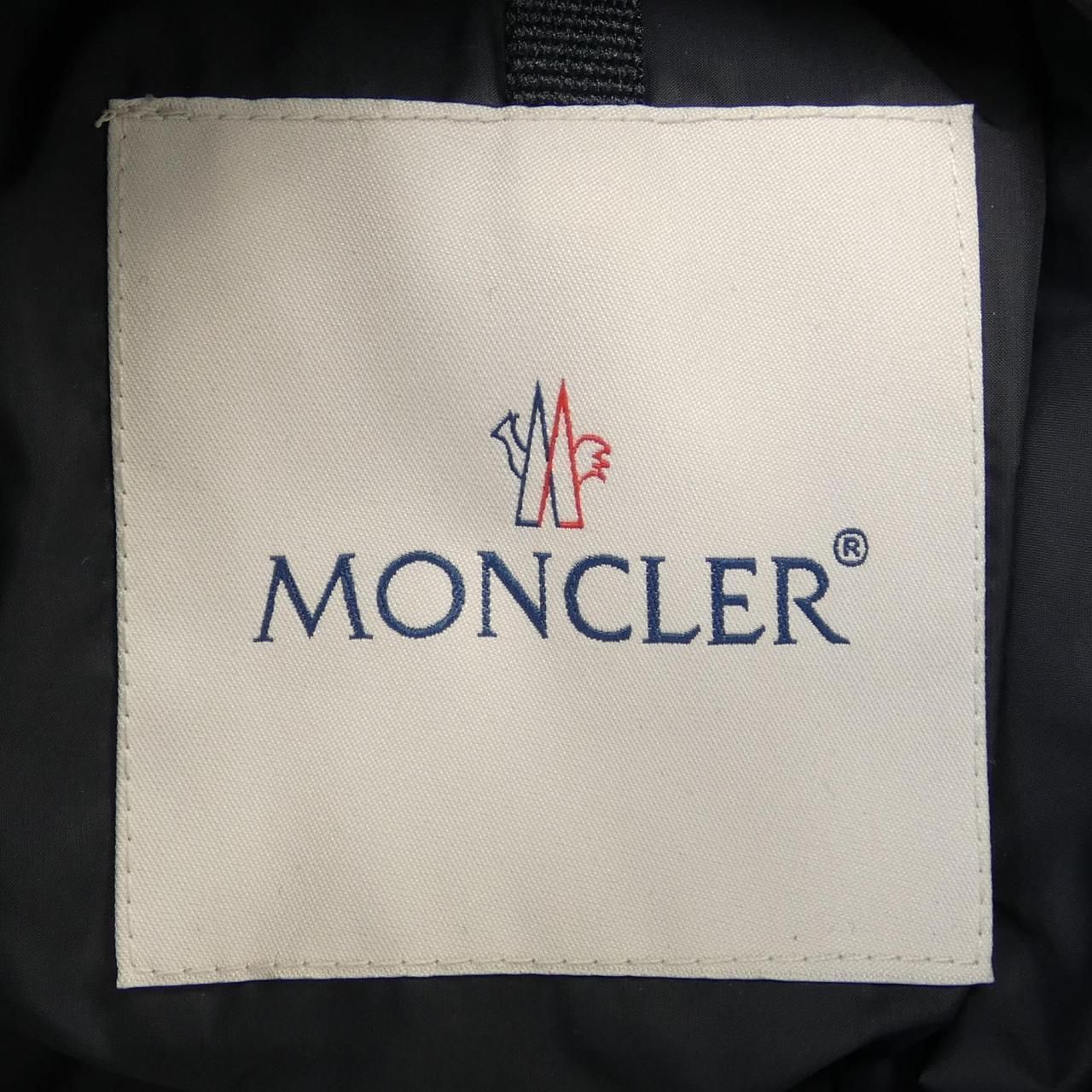 モンクレール MONCLER
