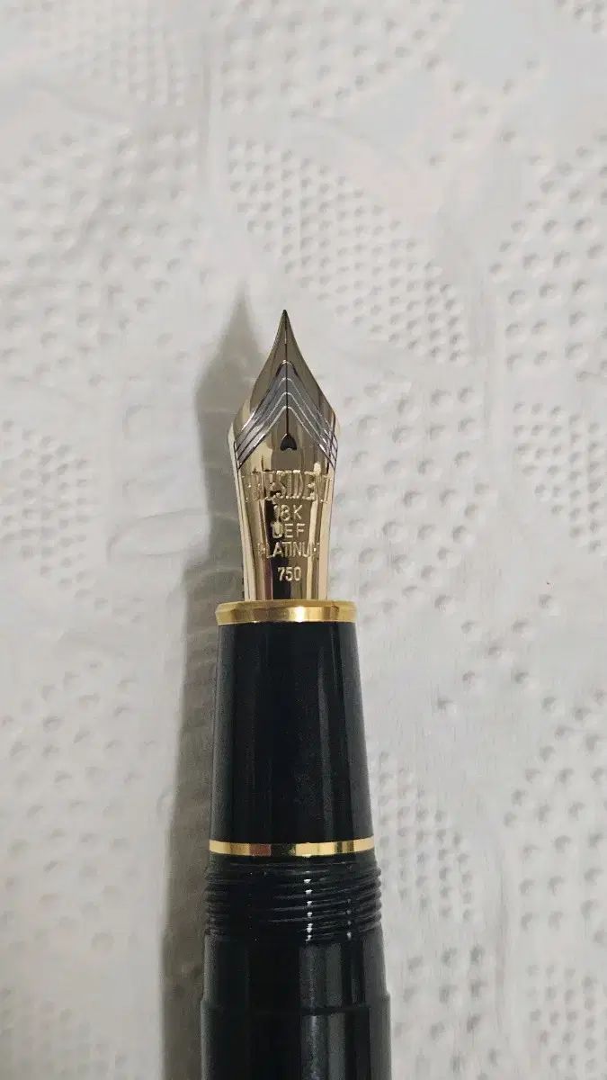 プラチナ プレジデント UEF ブラック