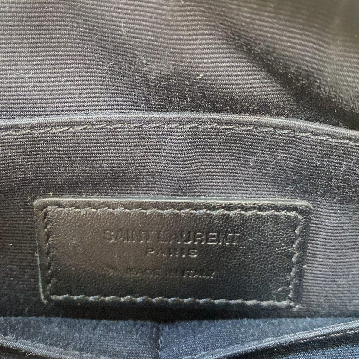 クラッチバッグ