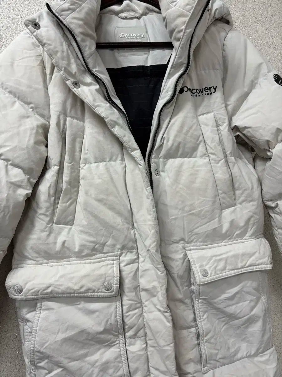 DISCOVERY ダウンジャケット
