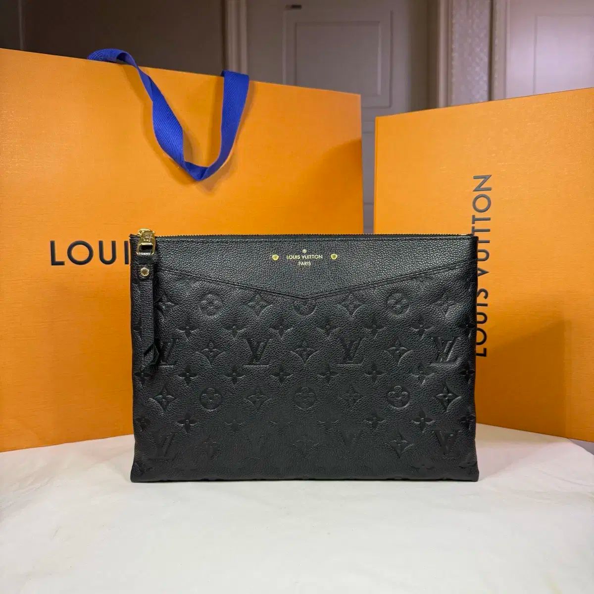 Louis Vuitton ルイヴィトン デイリー ポーチ モノグラム アンブラント ブラック クラッチ M62937