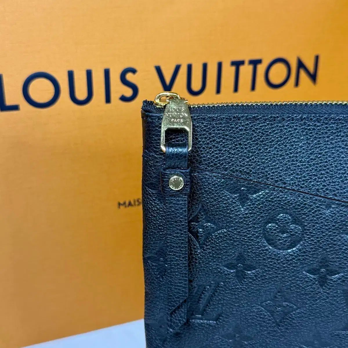 Louis Vuitton ルイヴィトン デイリー ポーチ モノグラム アンブラント ブラック クラッチ M62937 DECORATOM_COM_BR