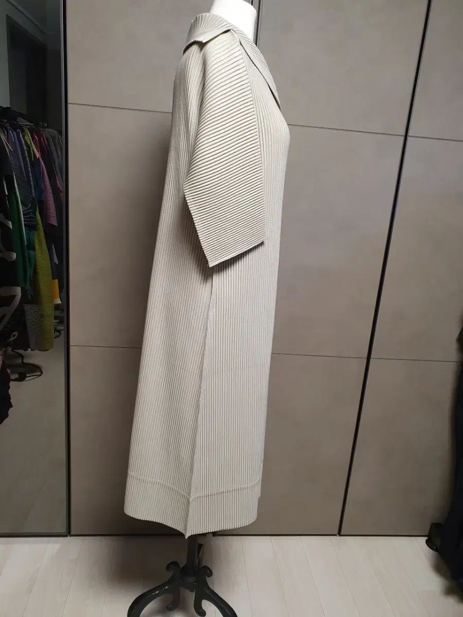 セーラー ネック