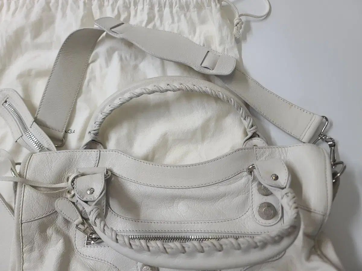 バレンシアガ モーターサイクルバッグ ショルダーバッグ DECORATOM_COM_BR