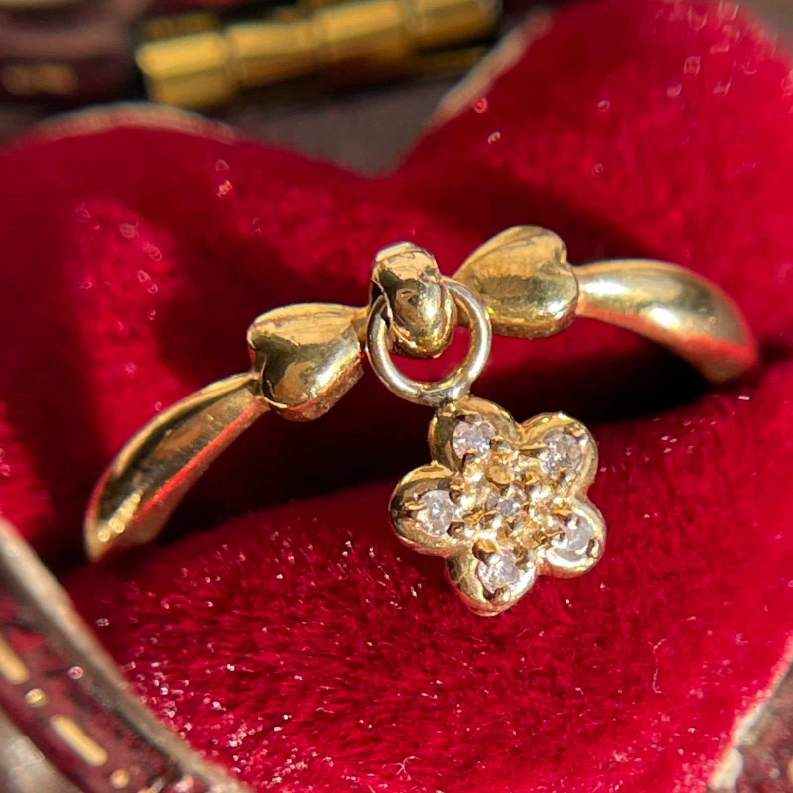 K18 キラキラ チャーム ダイヤ 指輪 11号 1.6g B9220