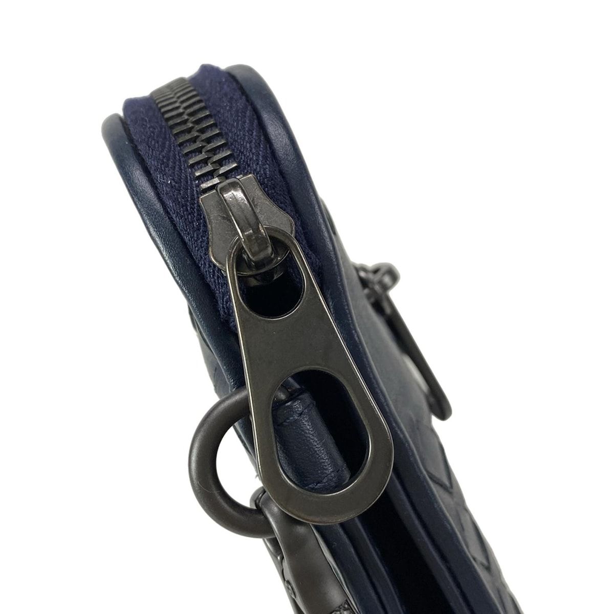 BOTTEGA VENETA ボッテガヴェネタ クラッチバッグ イントレチャート ダークネイビー レザー DECORATOM_COM_BR