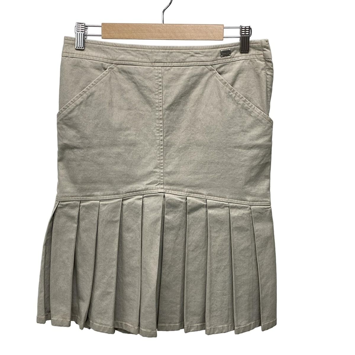 CHANEL シャネル スカート サイズ38 M レディース - P20704 グレー ひざ丈 プリーツ