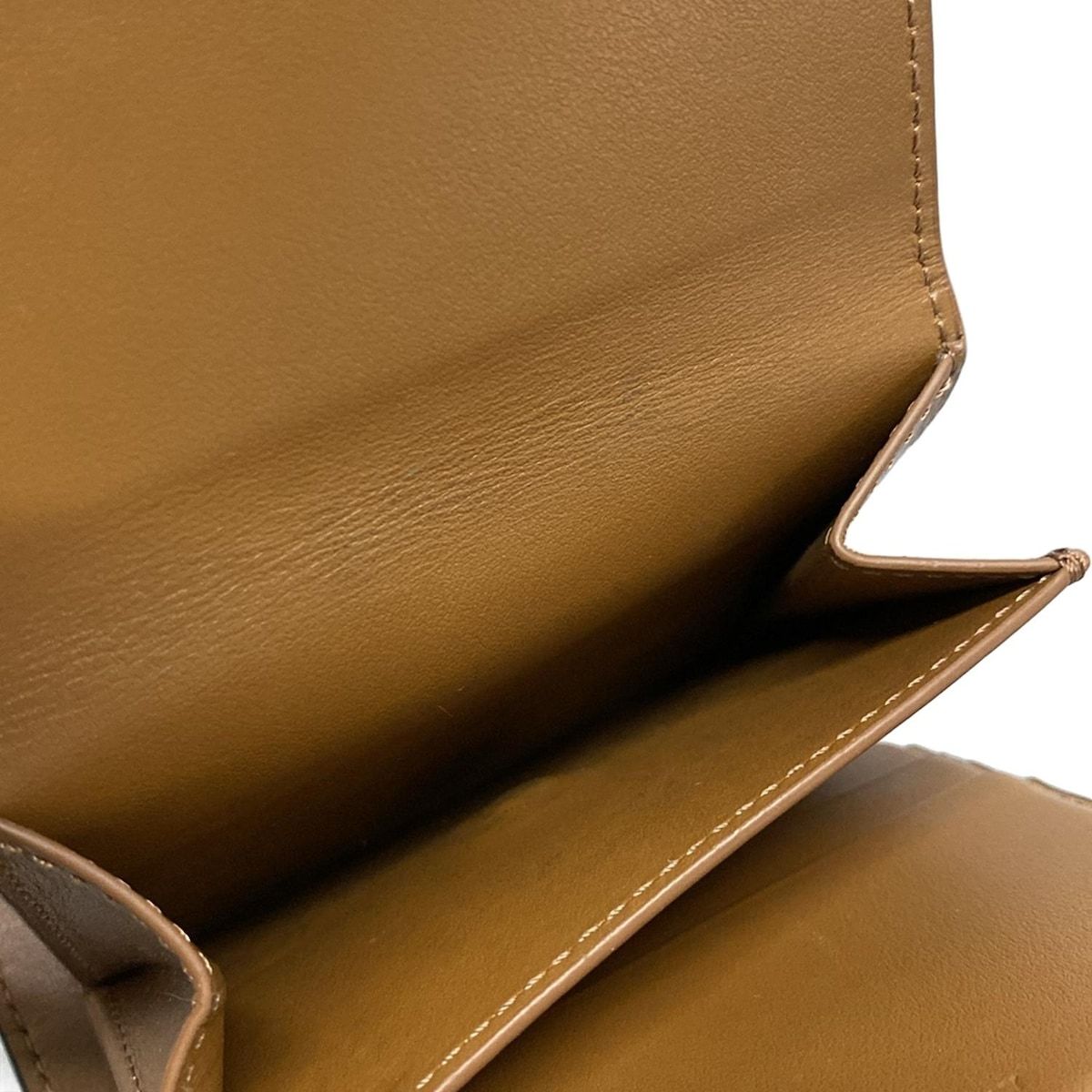 トリオンフ スモール