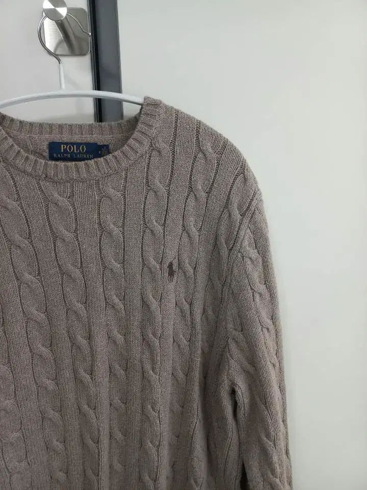 100 ポロケーブルニット ベージュm