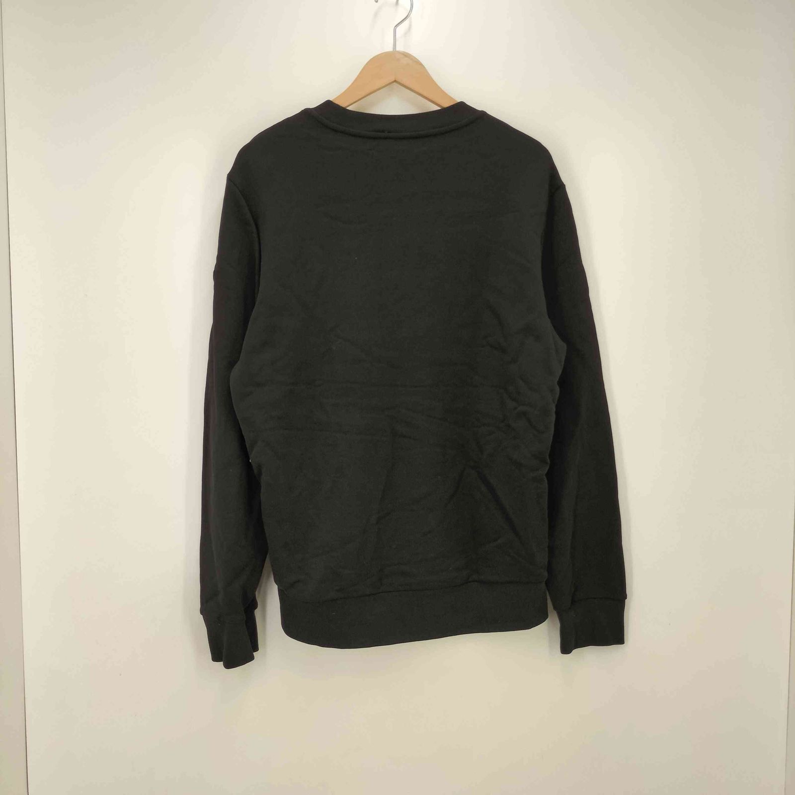 モンクレール MONCLER 24SS フロントロゴプリント クルーネックスウェット メンズ JPN L