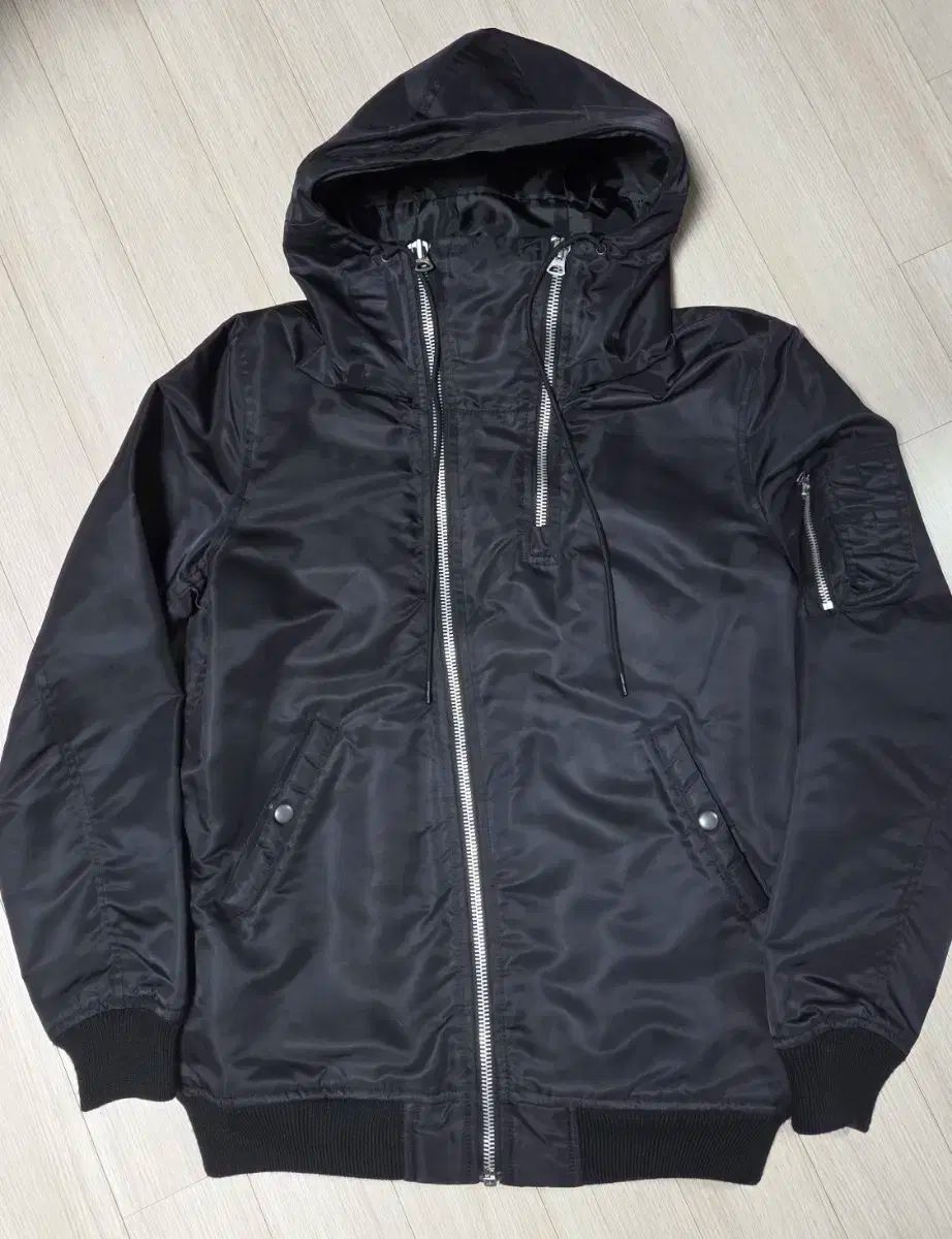 NLST フード パイロットジャンパー