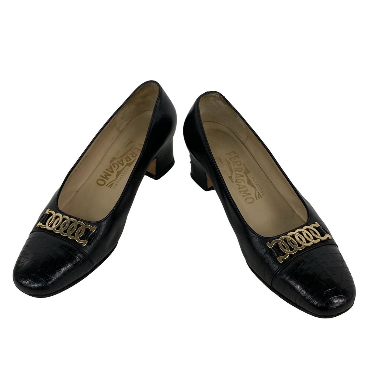 SalvatoreFerragamo サルバトーレフェラガモ パンプス 4 1 2 D レディース - 黒 レザー