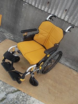 一部地域を除き ネクストコア ミニモ 折りたたみ 軽量 NEXT-50B-40 座面ほつれあり TS-25-1104-01