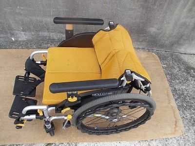 B-40 座面ほつれあり