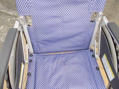 カワムラ自走式車椅子KFP 22-40