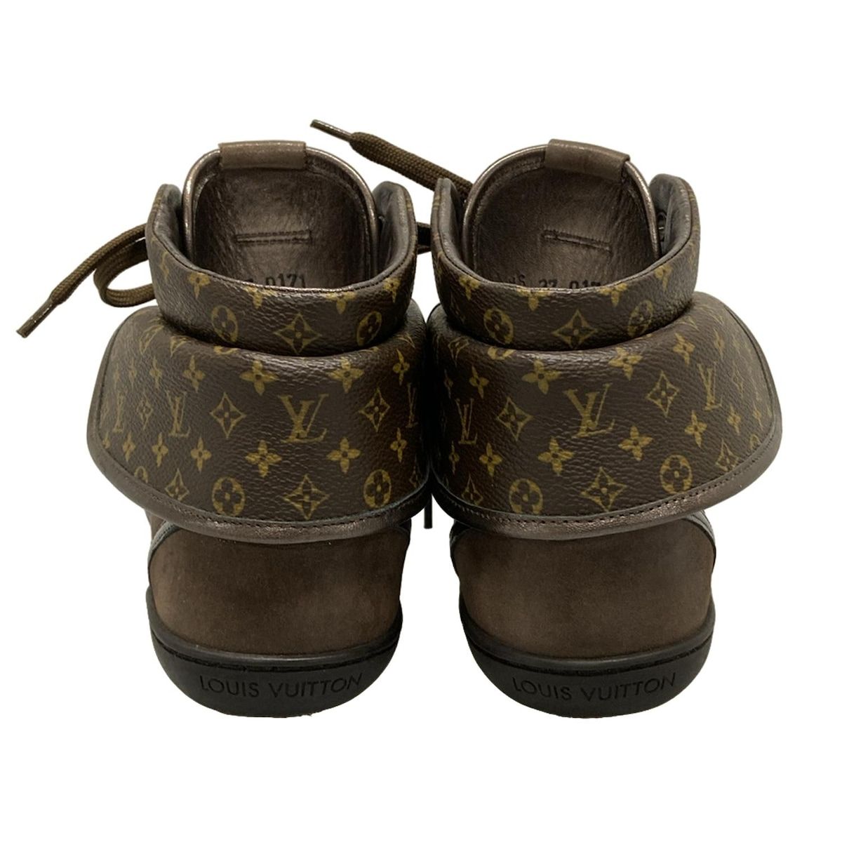 モノグラム柄 ミドルカット