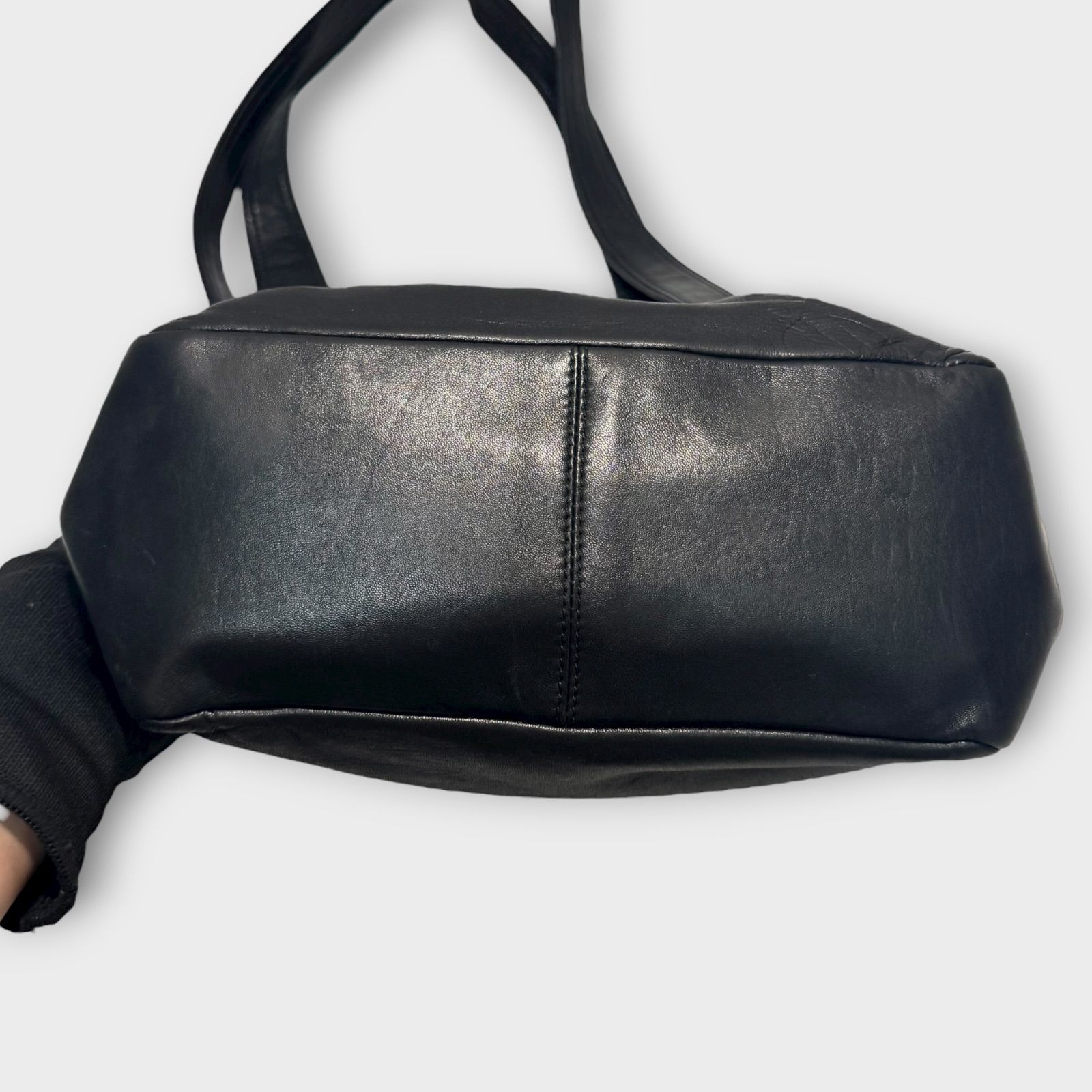 超 LOEWE ロエベ ヴィンテージ アナグラム レザー ショルダーバッグ ナッパレザー 黒 肩がけ DECORATOM_COM_BR