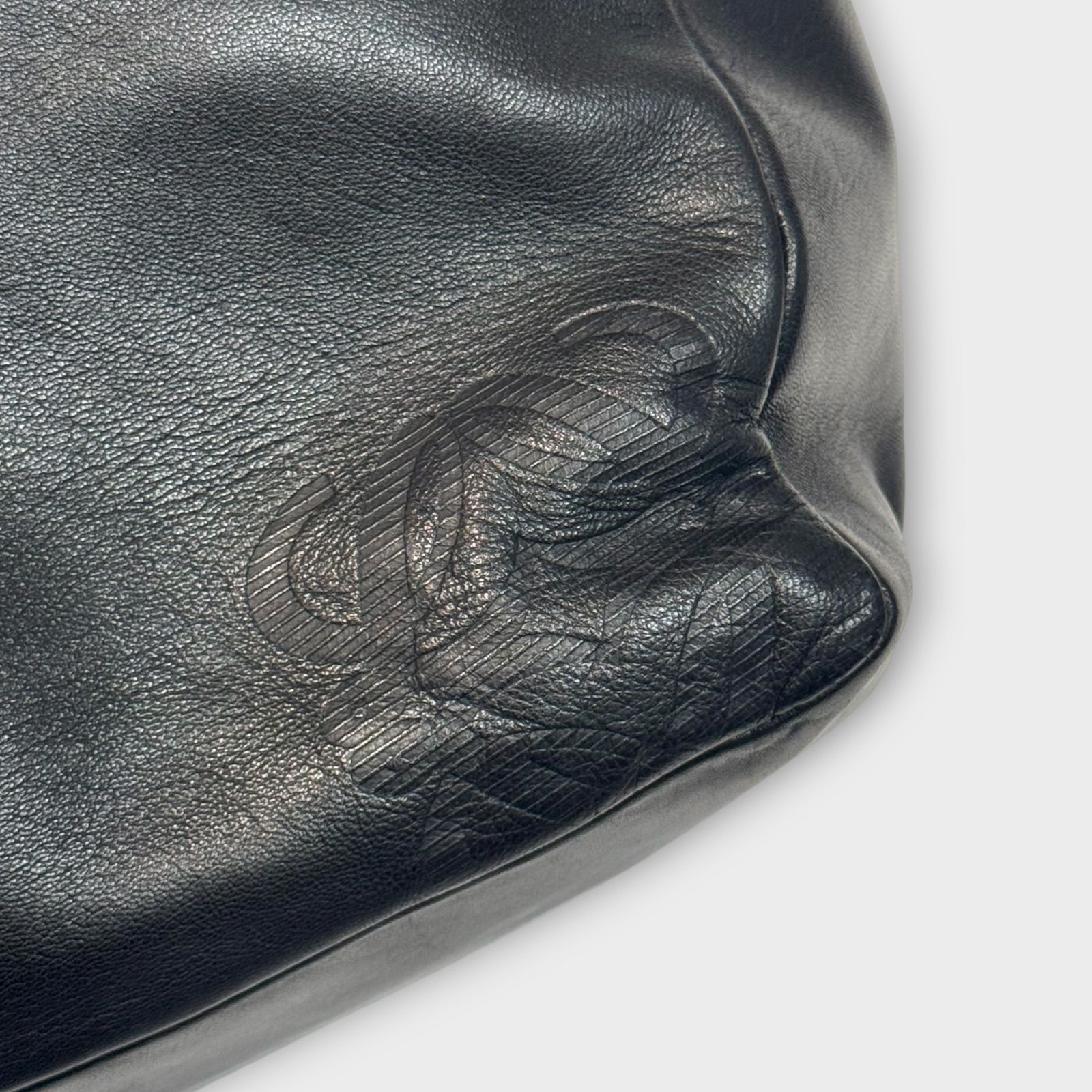 ナッパレザー 黒