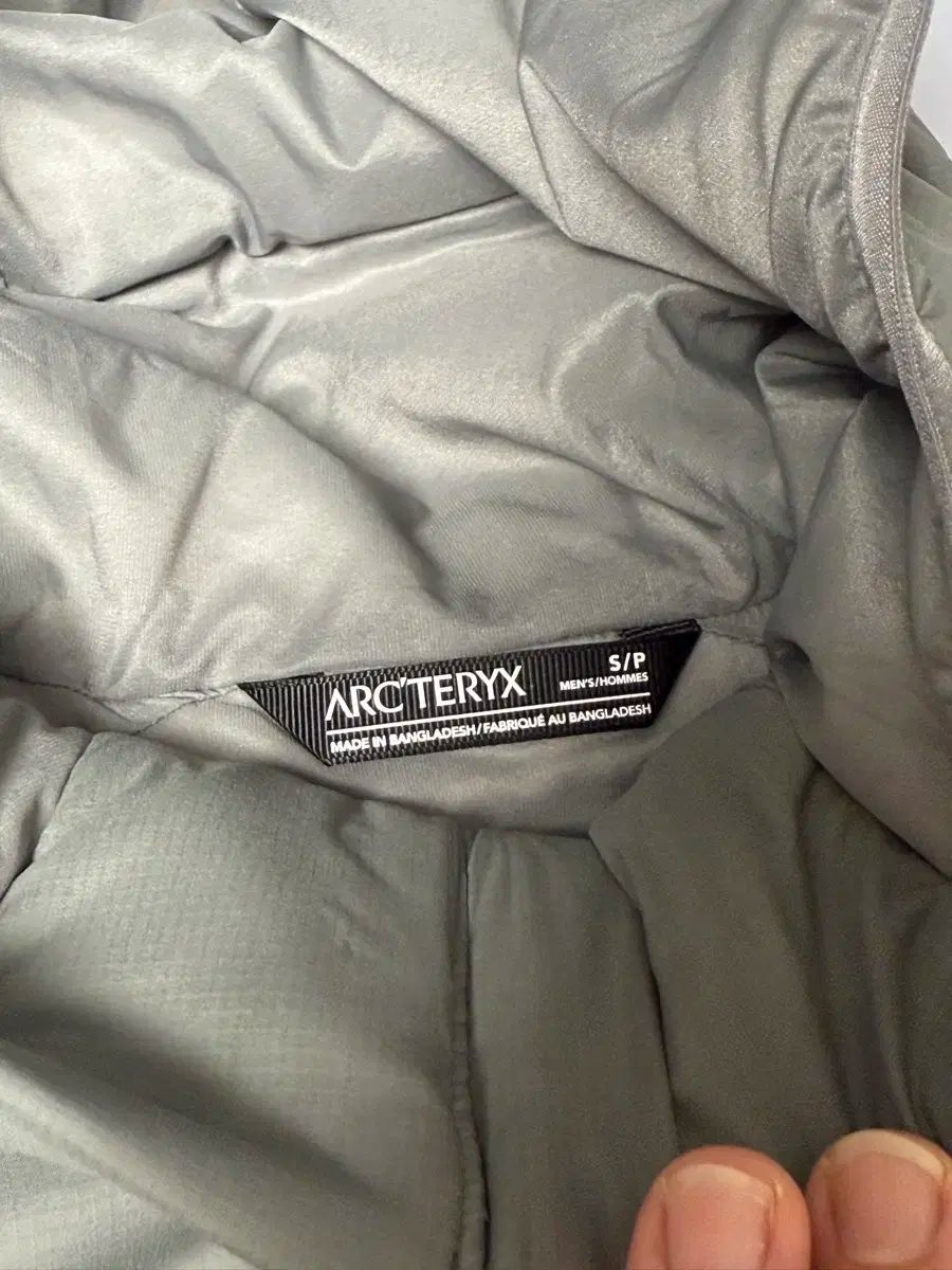 アトムlt フーディー Atom lt BOY S