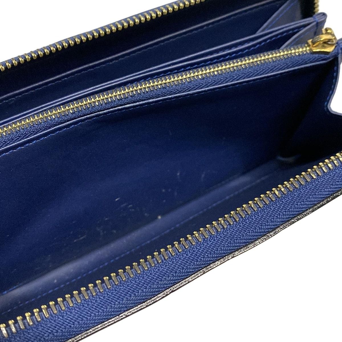 長財布 モノグラムヴェルニ