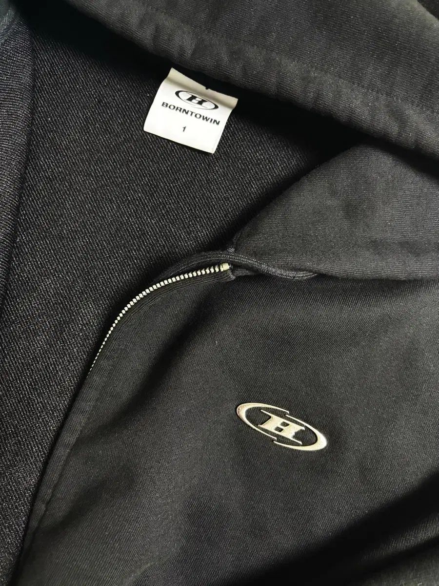 BORN TO WIN クロム フーディー ジップアップ ブラック