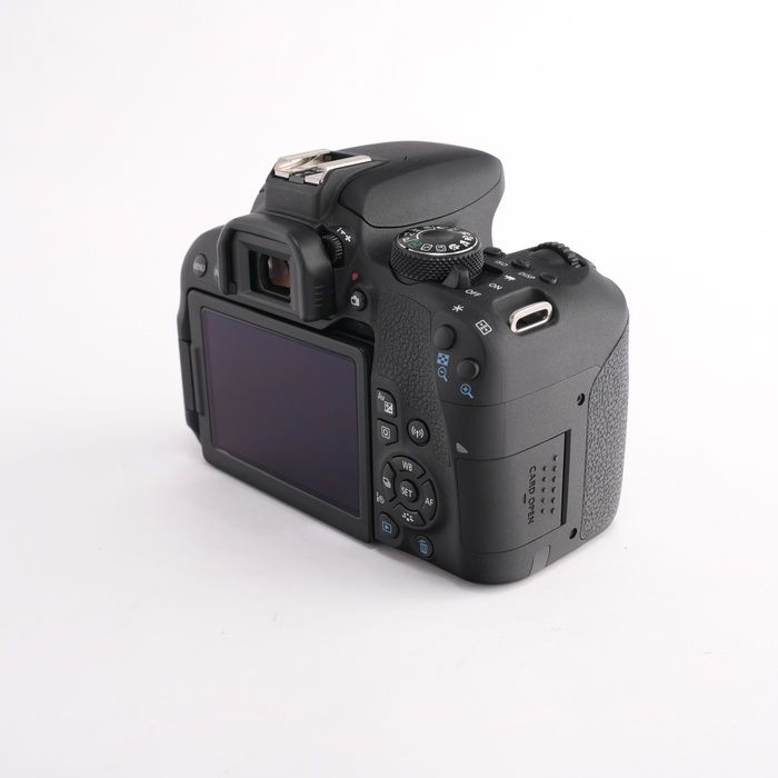  キヤノン Canon EOS KISS X 9 I ボディ その他 カメラ