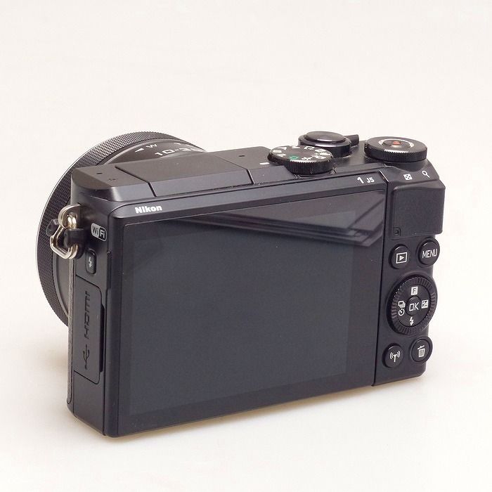  ニコン Nikon 1 J 5ブラック 10-30 3.5-5.6 VR その他 カメラ