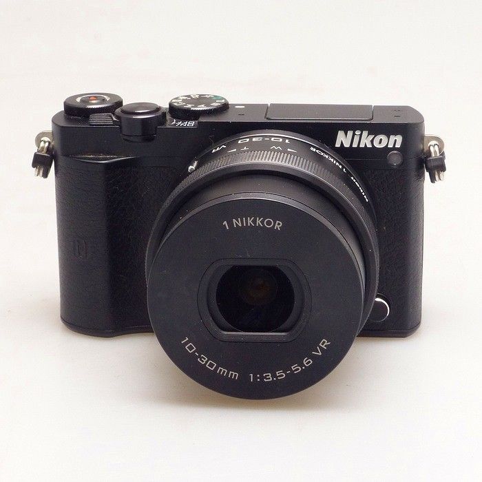 ニコン Nikon 1 J5ブラック 10-30 3.5-5.6VR