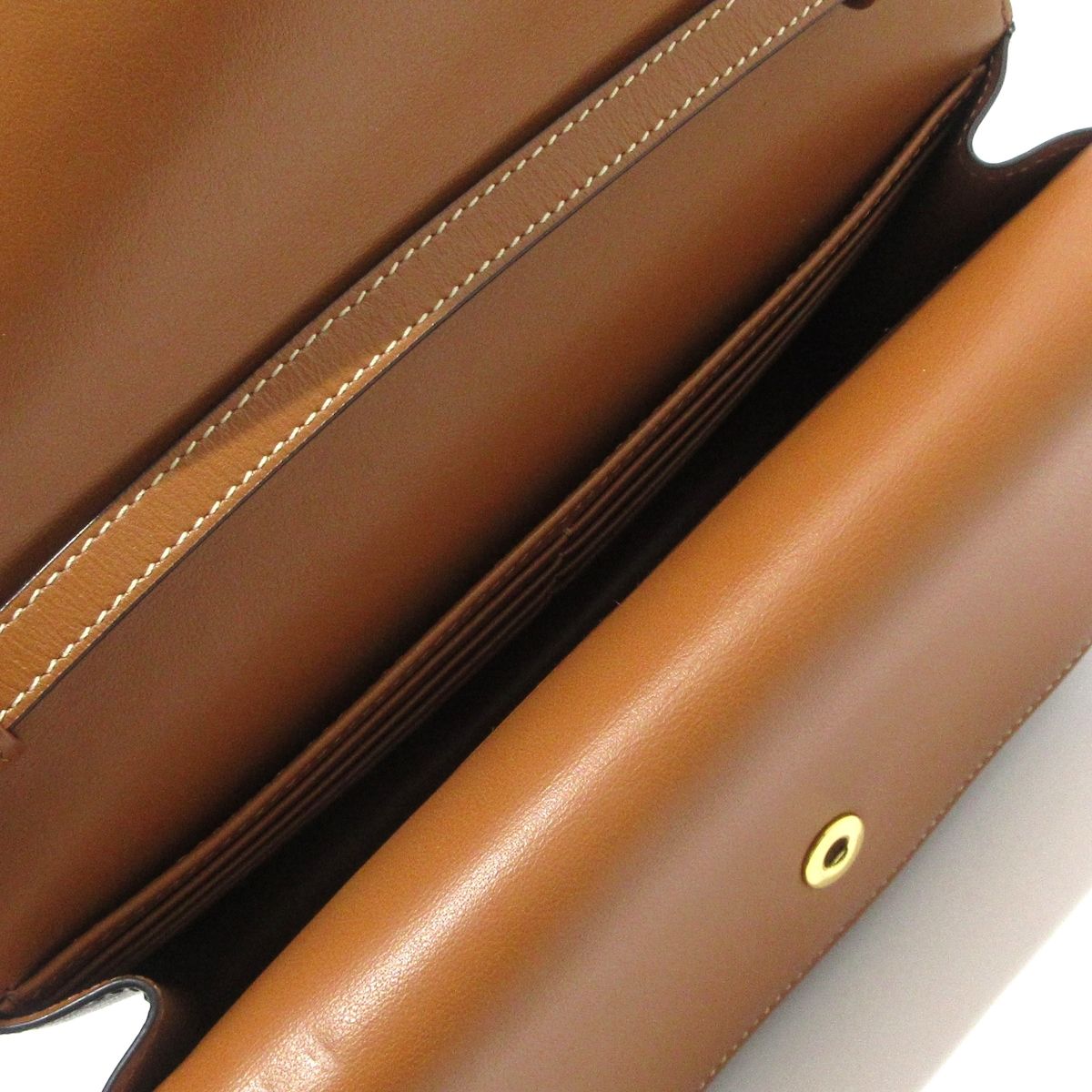 ストラップ付きウォレット