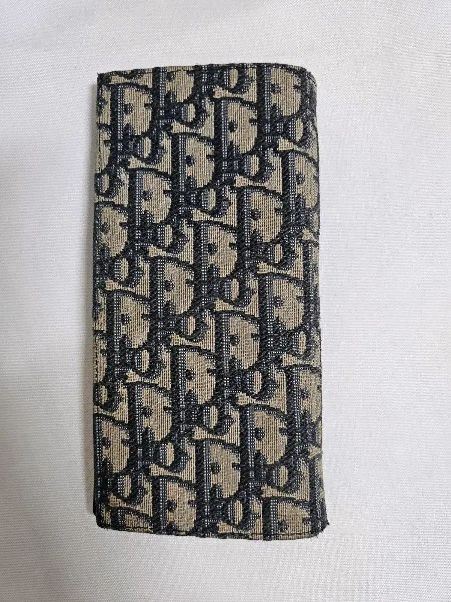 ディオール オブリーク ロングウォレット