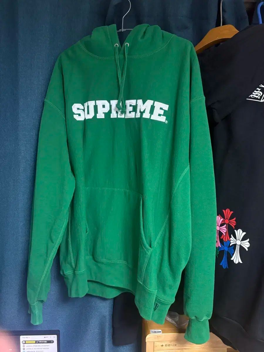 XL シュプリーム カレッジエイト フーディー