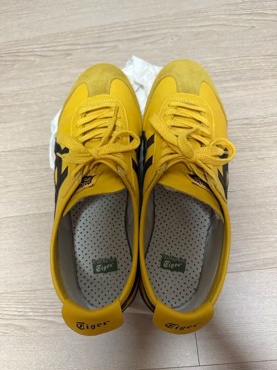オニツカタイガー メキシコ 66 イェロー ブラック 280