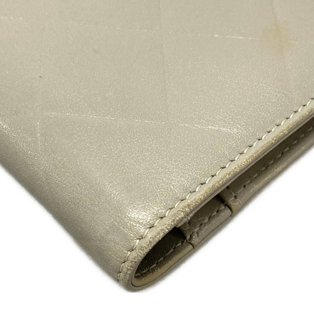 シャネル 長財布