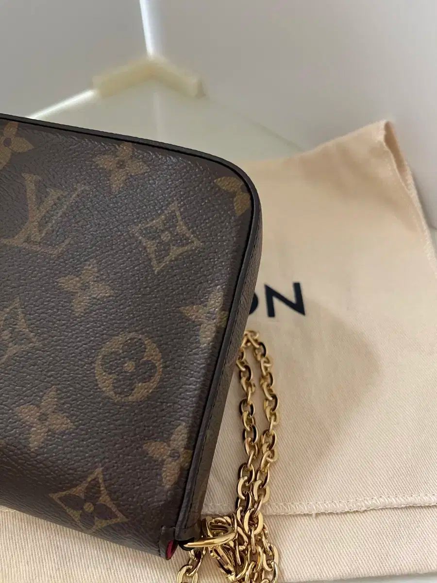 フェリシー 内蔵チップ付き