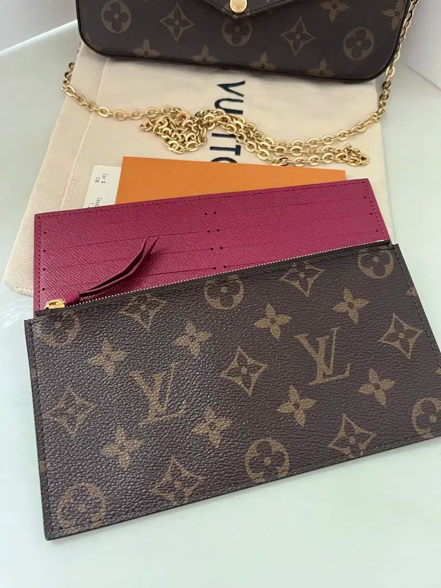 ポシェット フェリシー