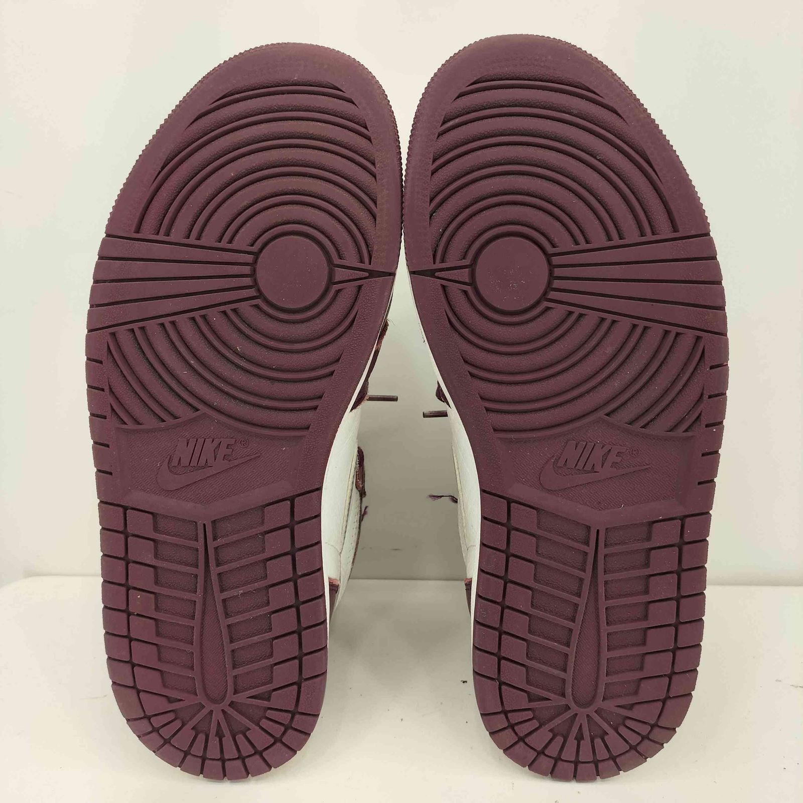 ボルドー ハイカットスニーカー