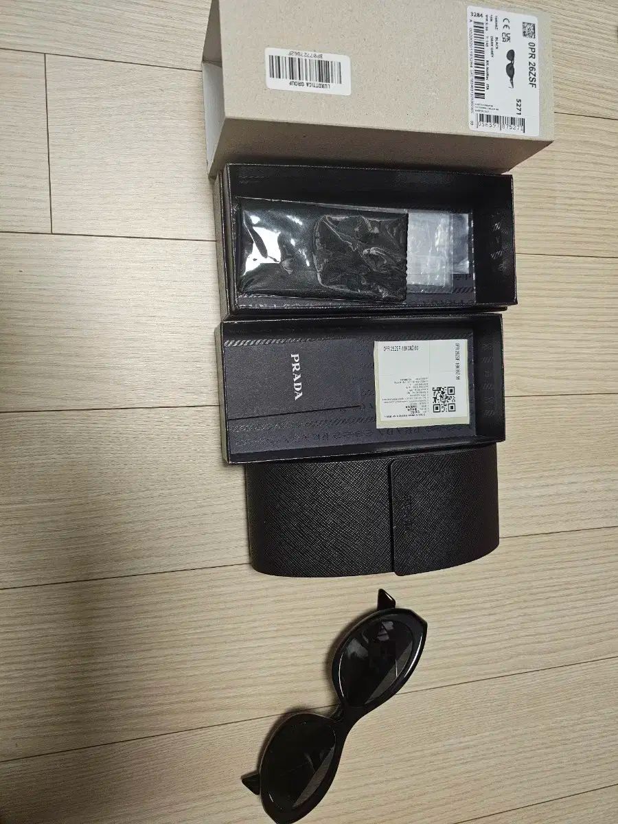 プラダ カリナ サングラス SPR26ZF 16K-08Z