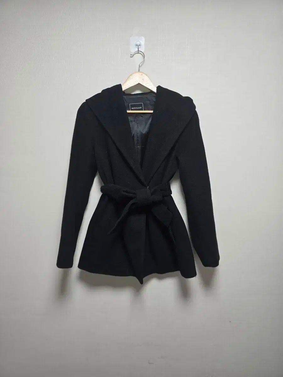 ナイスクラップ フード ベルト ブラック ウールコート