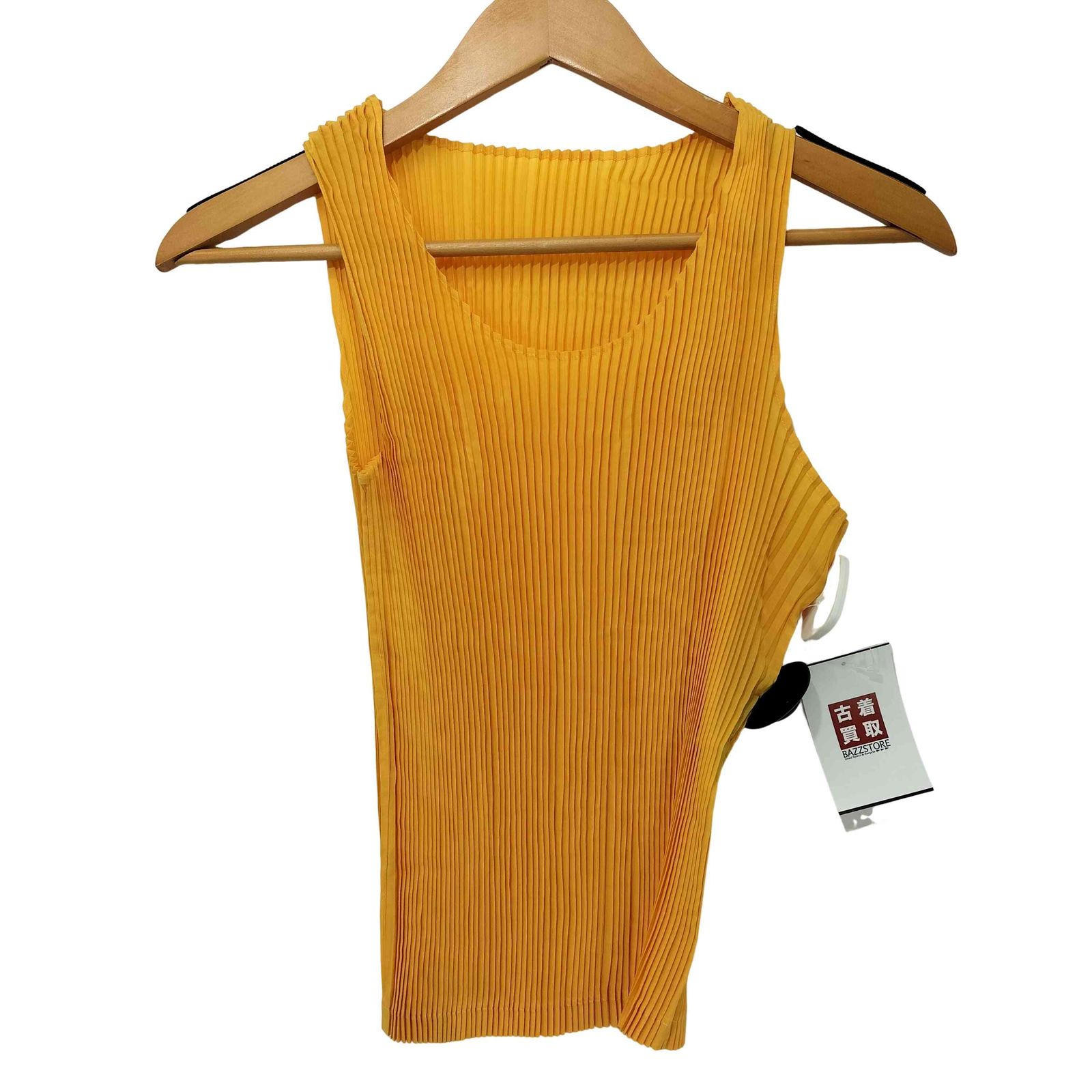 イッセイミヤケ ISSEY MIYAKE プリーツノースリーブカットソー レディース JPN M