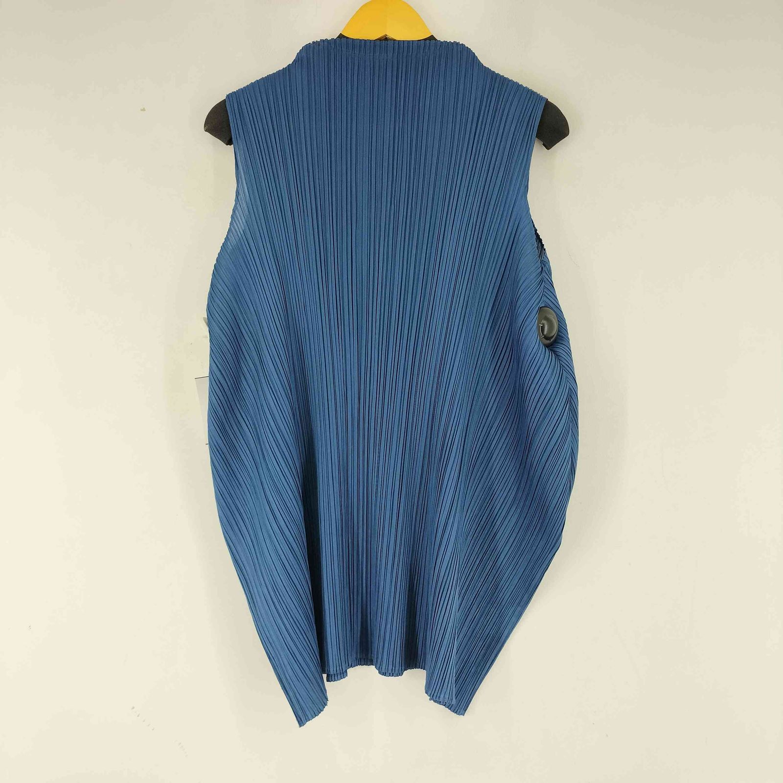 プリーツプリーズイッセイミヤケ PLEATS PLEASE ISSEY MIYAKE LAMP SHADE ノースリーブブラウス レディース 表記無