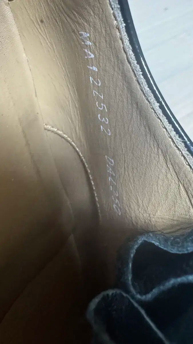  LOSTGARDEN THE B ドビ ローファー ブーツ 革靴